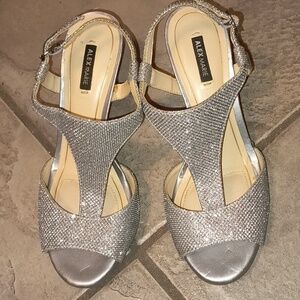 Alex Marie Silver High Heels Sz 7 Flaws Shown